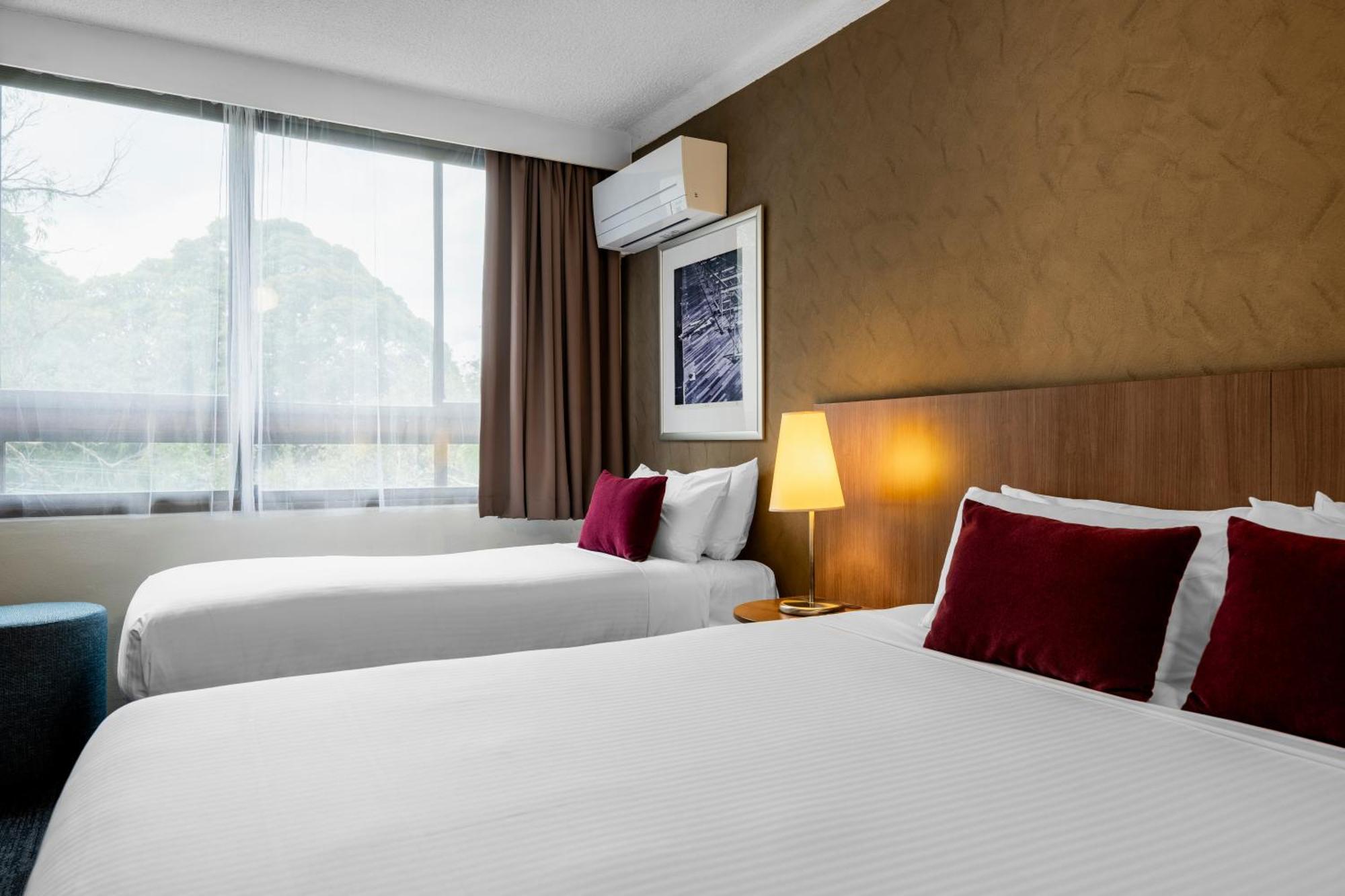 Hotel Urban St Leonards Bagian luar foto